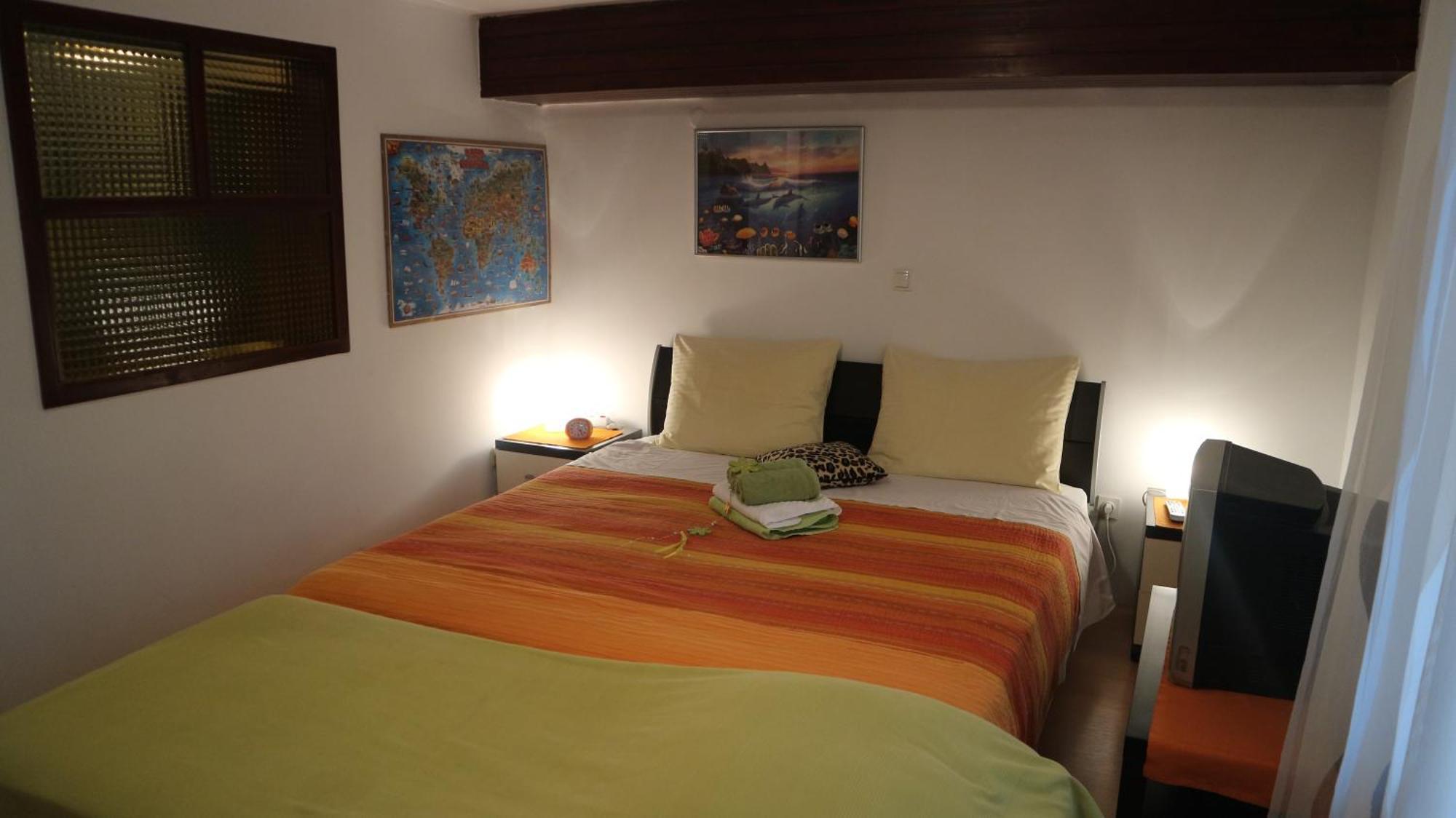 Apartments Komel Opatija Bilik gambar
