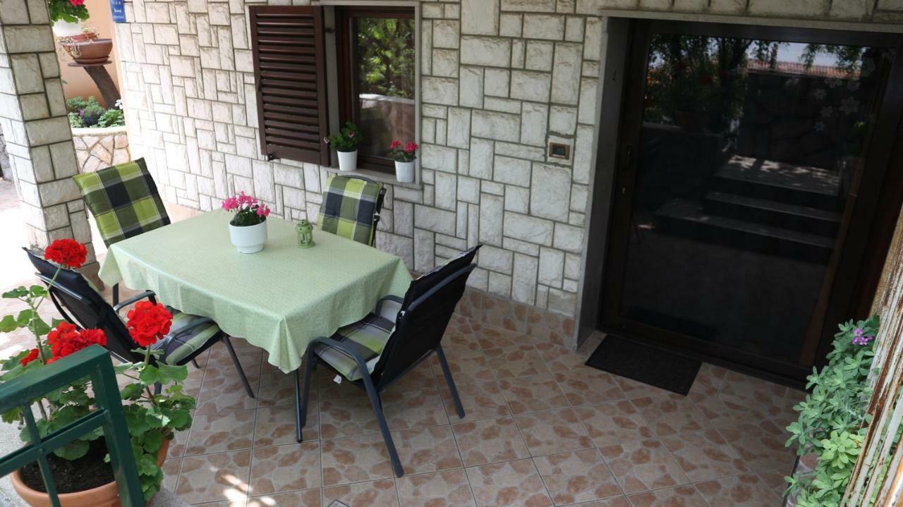 Apartments Komel Opatija Luaran gambar